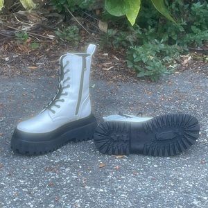 Combat Boots - White/Black (Current Mood)